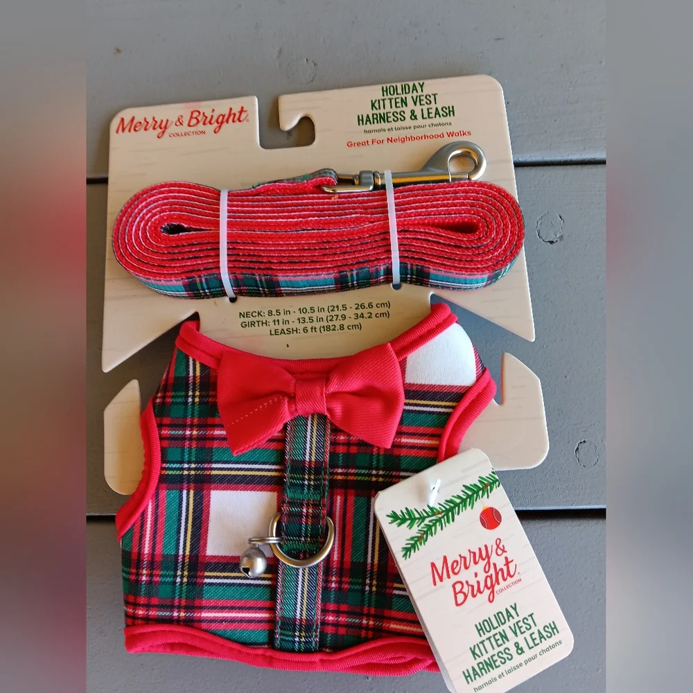 Holiday kitten vest harness & leash